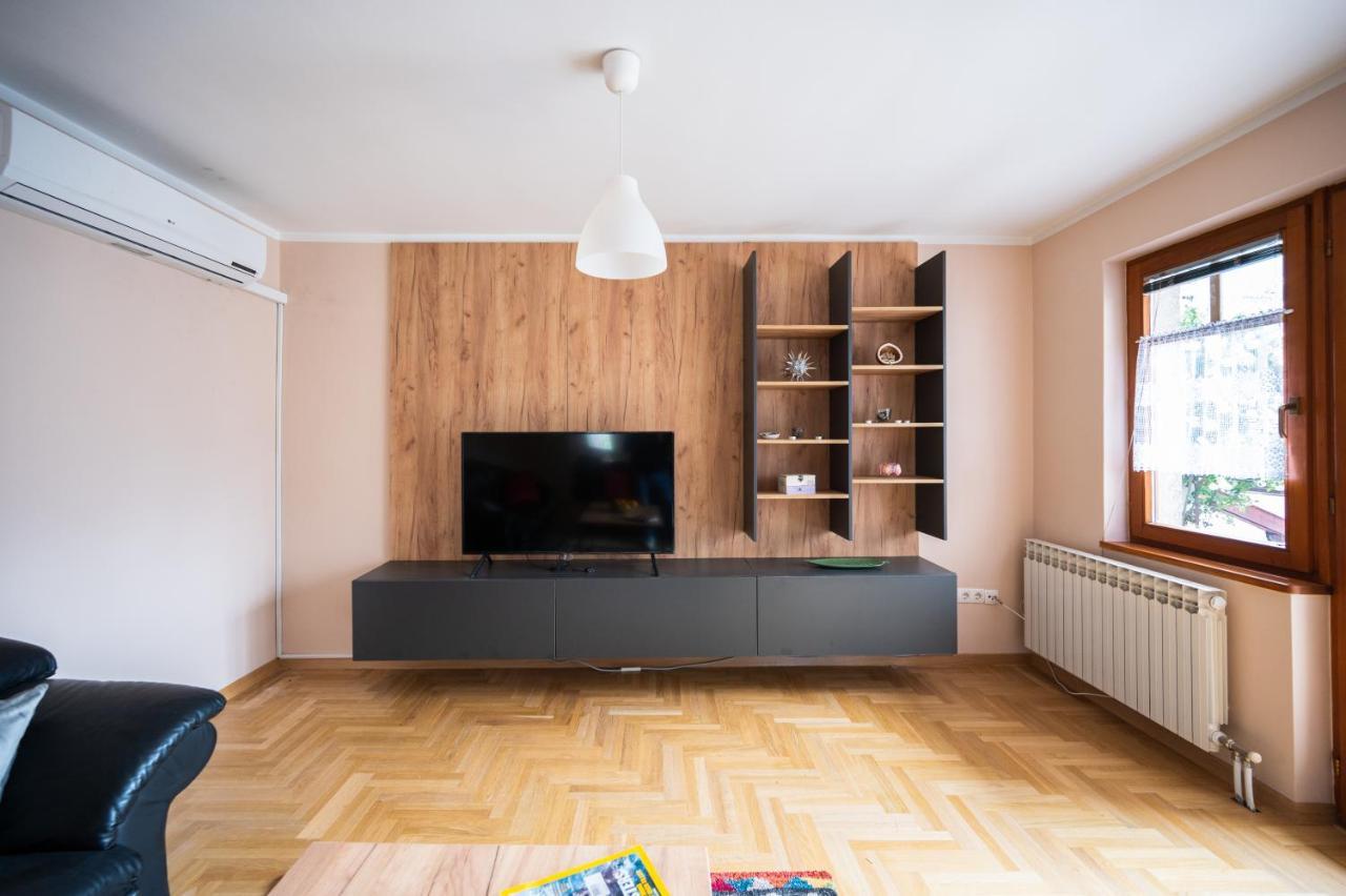 Duplex Apartment For Up To 12 People- Old Town Sarajevo Exterior photo